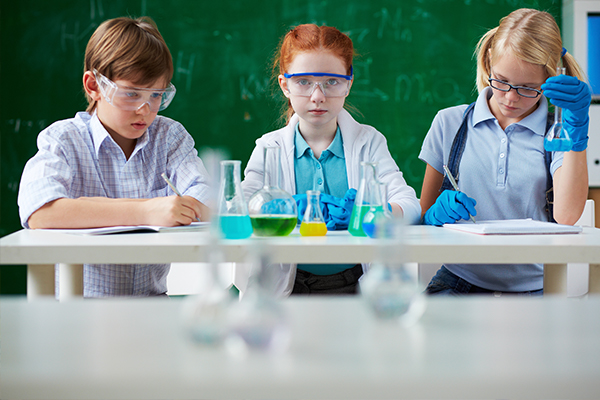 学生6.jpg 学生6.jpg